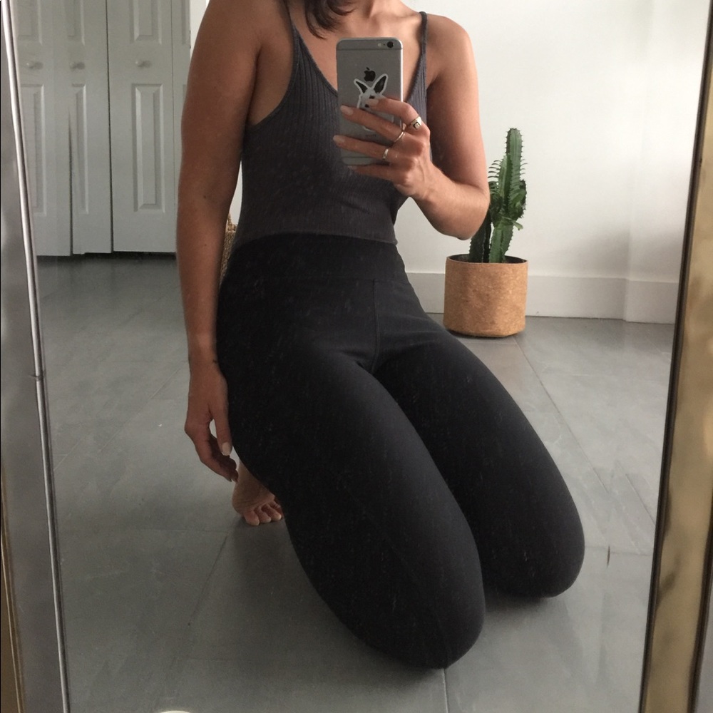 Yoga Leggings with Hidden Pocket
